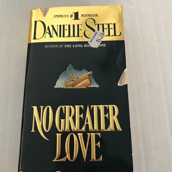 5 Danielle Steel Novels Plus a Bonus Gift - Picture 6 of 10